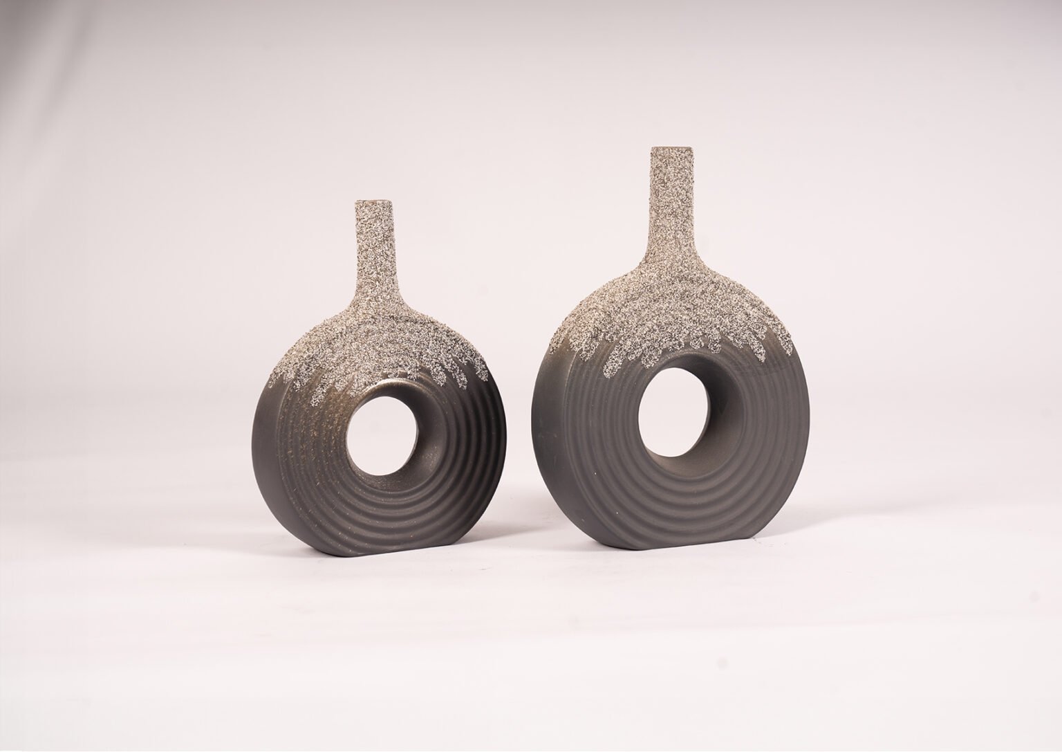 paire de vases beignet